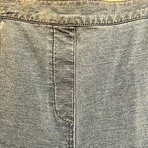 Dream Jeans by Quecker factory in grate condition light blue soft and starch